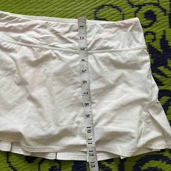 Lululemon Run: Pace Setter Skirt White Size 6 Regular First Edition - Picture 11 of 12